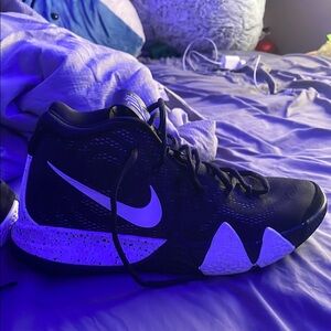 Nike Black and White Basketball Shoes